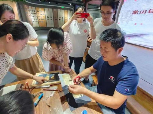 非遺進社區之麥秸畫制作