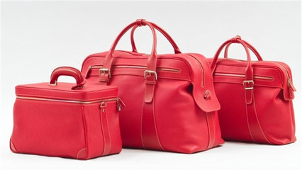 帝嘉箱包加盟 跨界經(jīng)營(yíng)的新機(jī)遇——衣服與箱包的完美結(jié)合